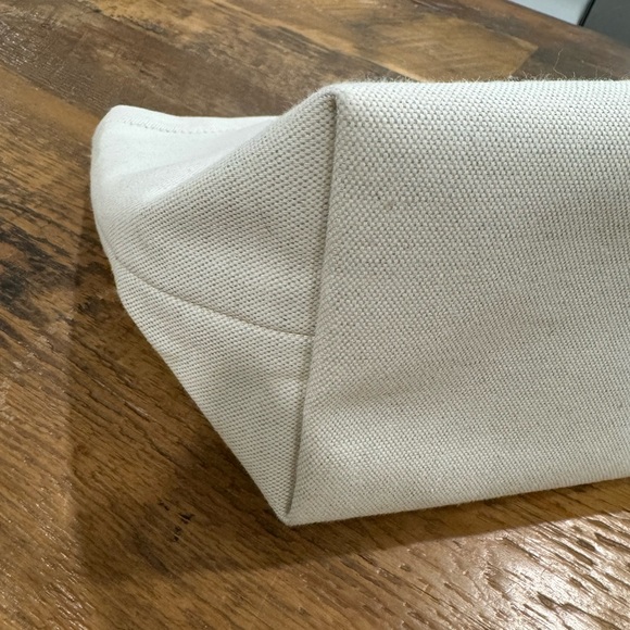 GOYARD 
Canvas Necessaire Organizer Pouch Off White - Picture 3 of 9